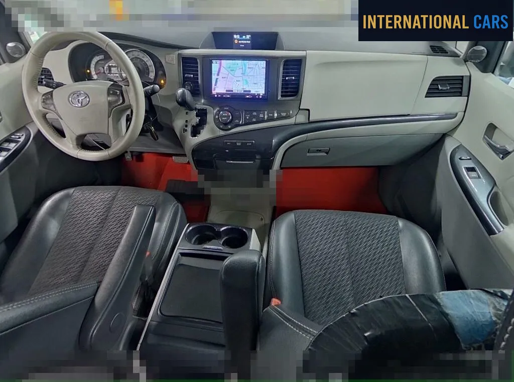 TOYOTA SIENNA OTHERS 2011 - photo 3 - Import Japon | International Cars