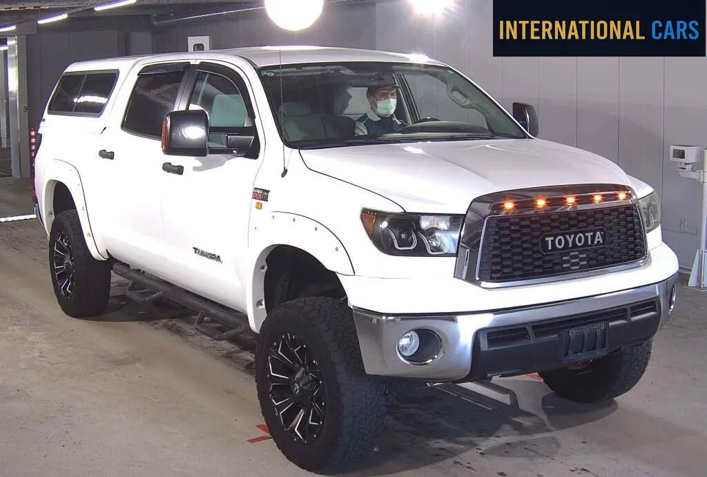 TOYOTA TUNDRA CREWMAX 2011