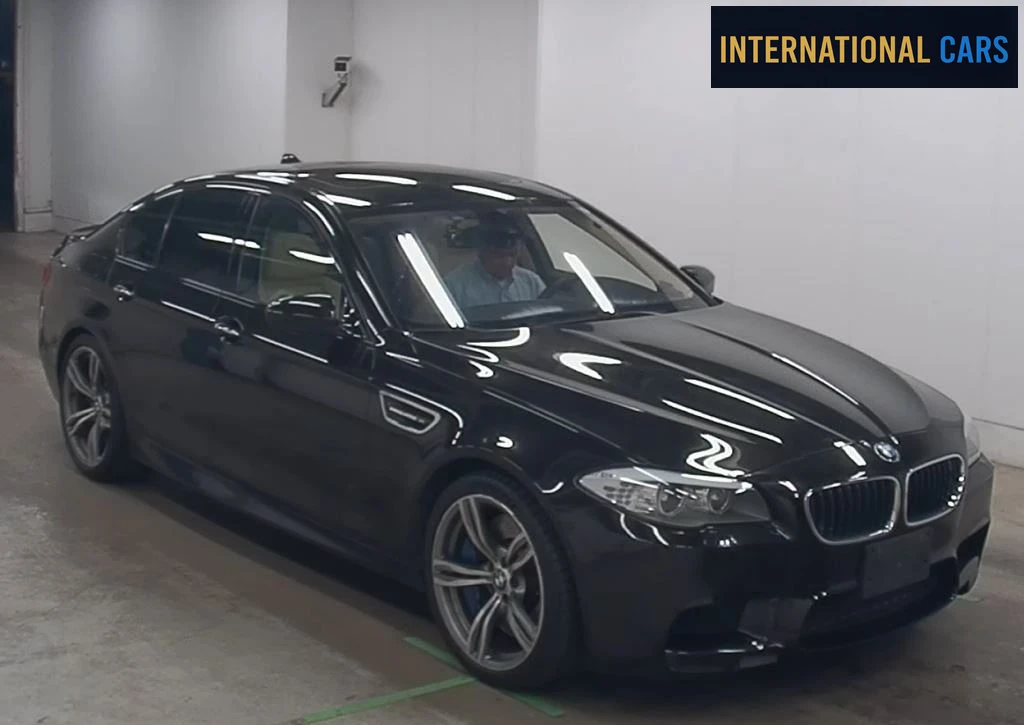 BMW M5 2012