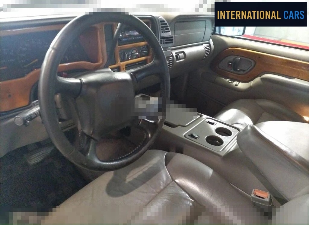 CHEVROLET SUBURBAN LT 2005 - photo 3 - Import Japon | International Cars