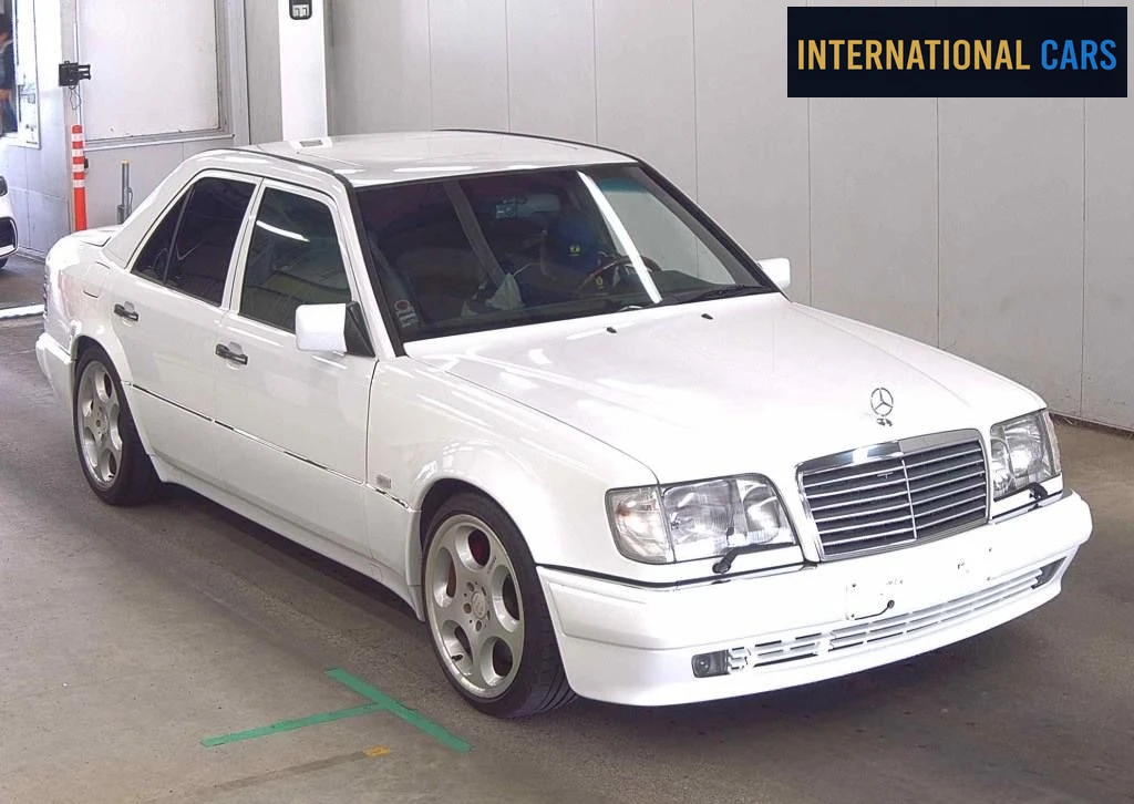 MERCEDES BENZ E-Class E500