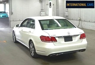 Mercedes-Benz E-Class E 300 4M AV 2014 - photo 5 - Import Japon | International Cars