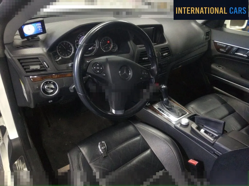Mercedes-Benz E-Class E350 CABRIOLET 2010 - photo 3 - Import Japon | International Cars
