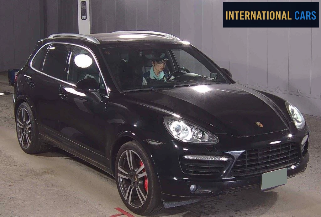 PORSCHE CAYENNE TURBO 2012