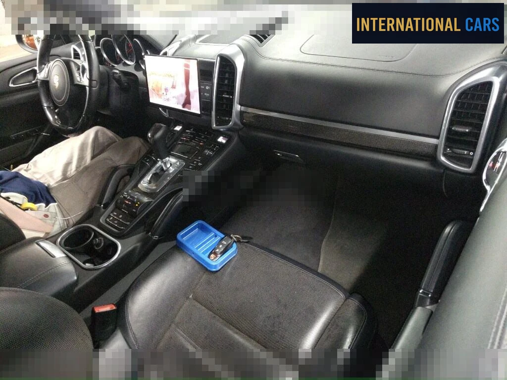 PORSCHE CAYENNE TURBO 2012 - photo 3 - Import Japon | International Cars