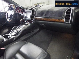 PORSCHE CAYENNE TURBO 2012 - photo 3 - Import Japon | International Cars