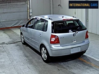 VOLKSWAGEN POLO 2004 - photo 2 - Import Japon | International Cars