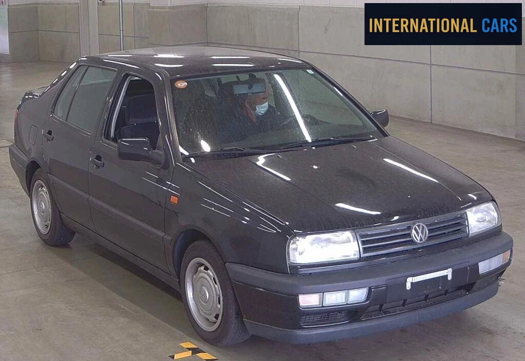 VOLKSWAGEN VENTO GLi 1993