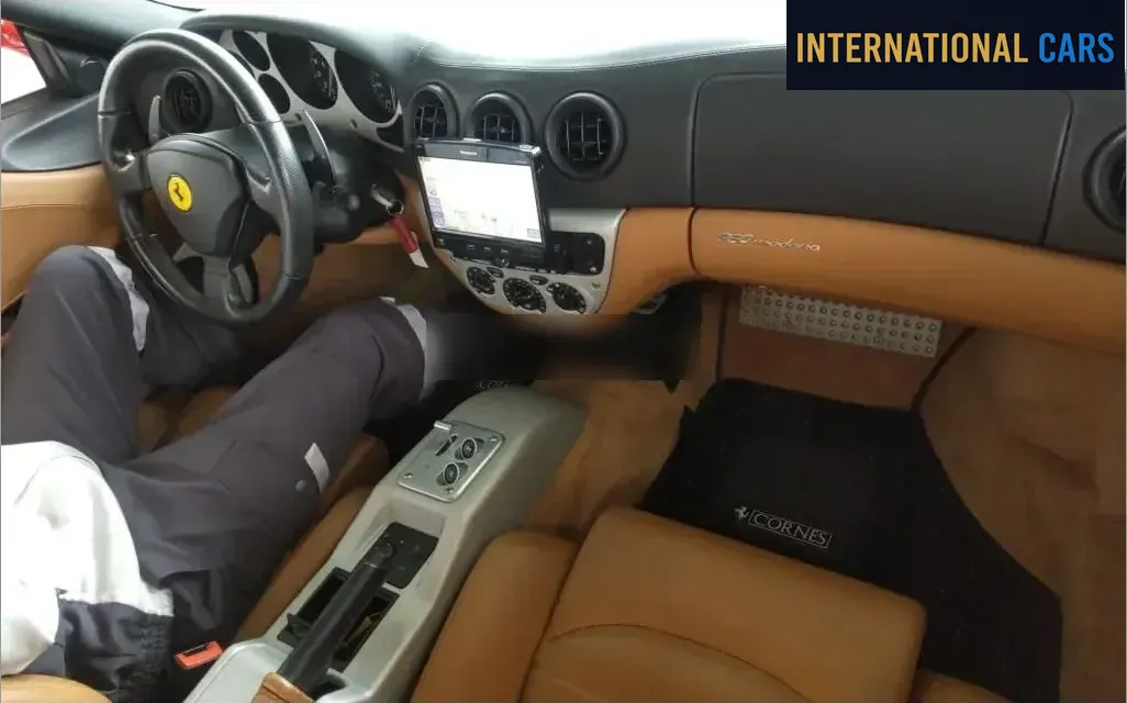 FERRARI 360 CP MODENA F1 2000 - photo 3 - Import Japon | International Cars
