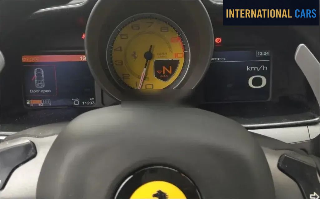 FERRARI 458 SPIDER 2013 - photo 6 - Import Japon | International Cars