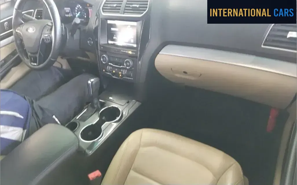 FORD EXPLORER 5D XLT ECO BOOST 2016 - photo 3 - Import Japon | International Cars