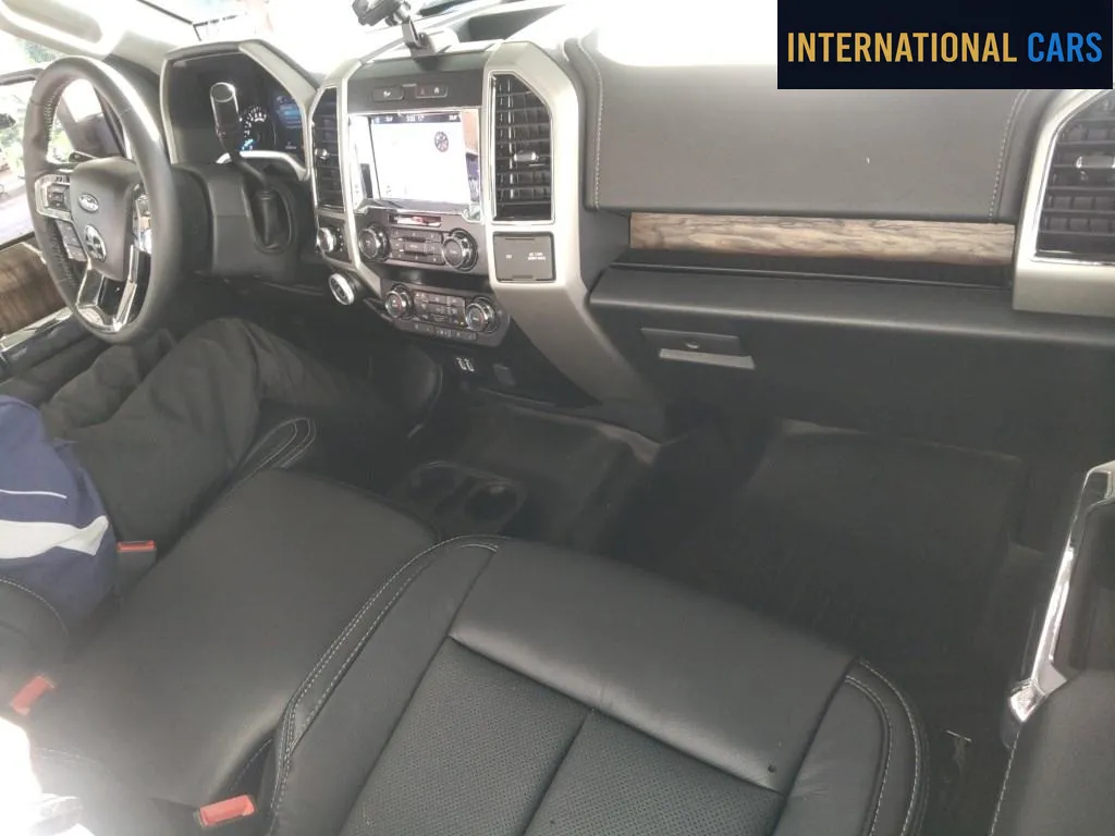 FORD F-150 LARIAT 2019 - photo 3 - Import Japon | International Cars