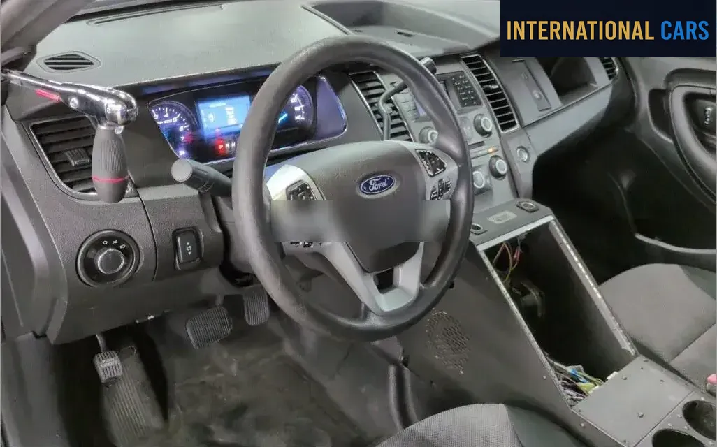 FORD TAURUS 4D 0 - photo 3 - Import Japon | International Cars