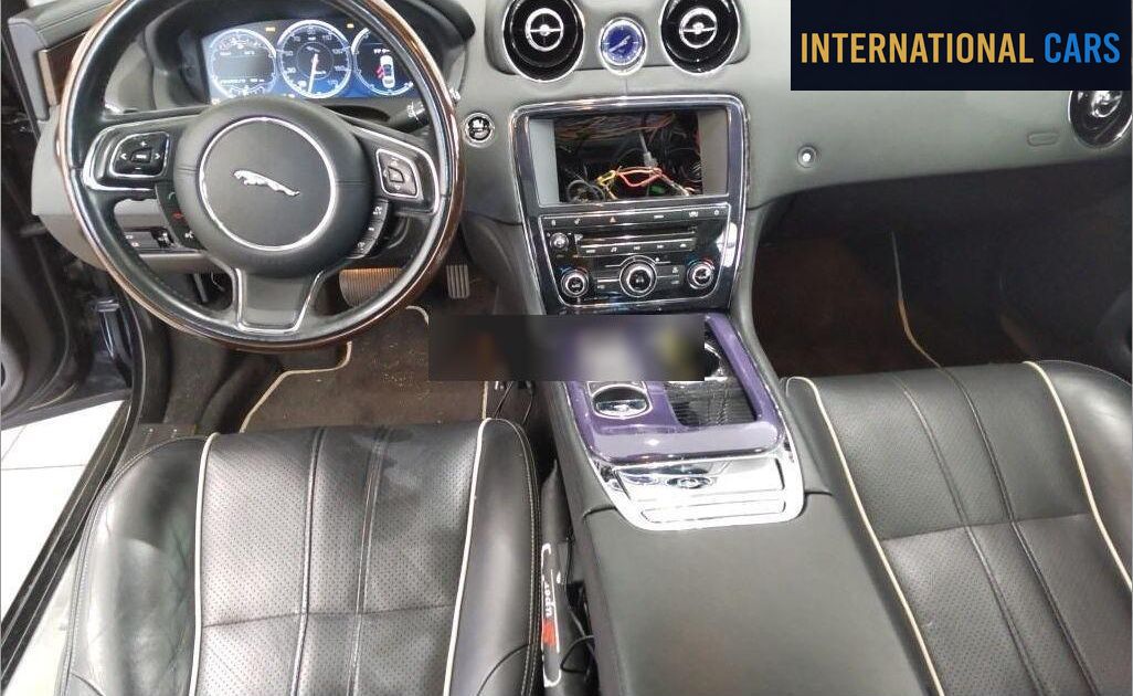 JAGUAR XJ 4D XJ SUPER SPORT 2013 - photo 3 - Import Japon | International Cars