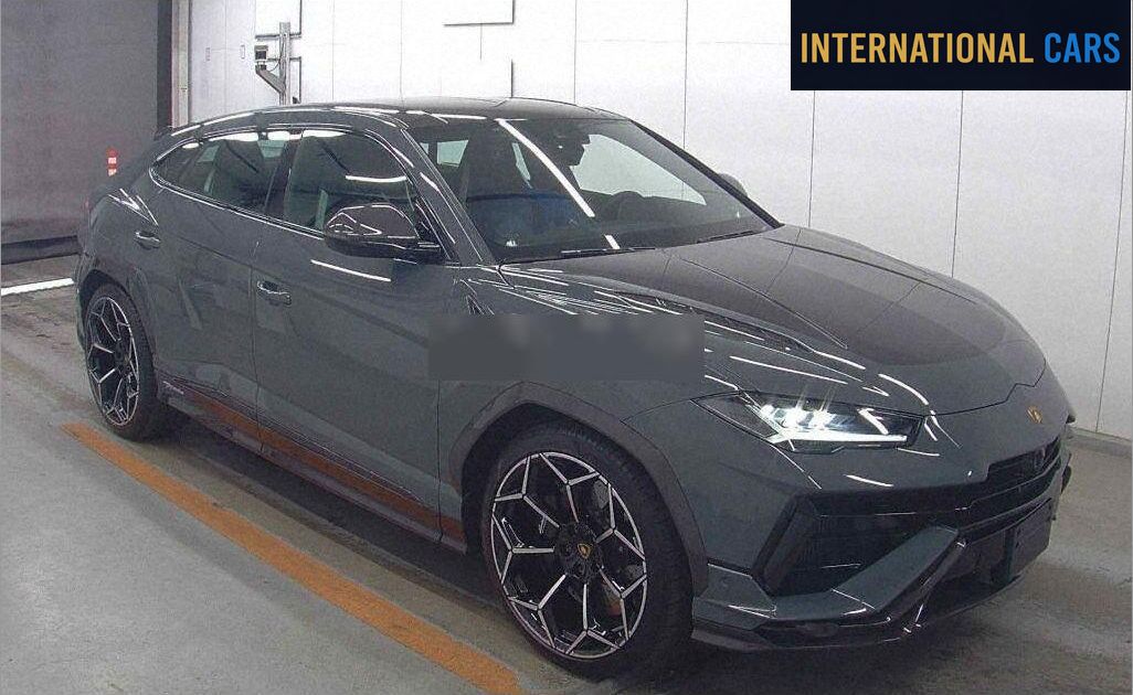 LAMBORGHINI URUS 4WD PERFORMANTE