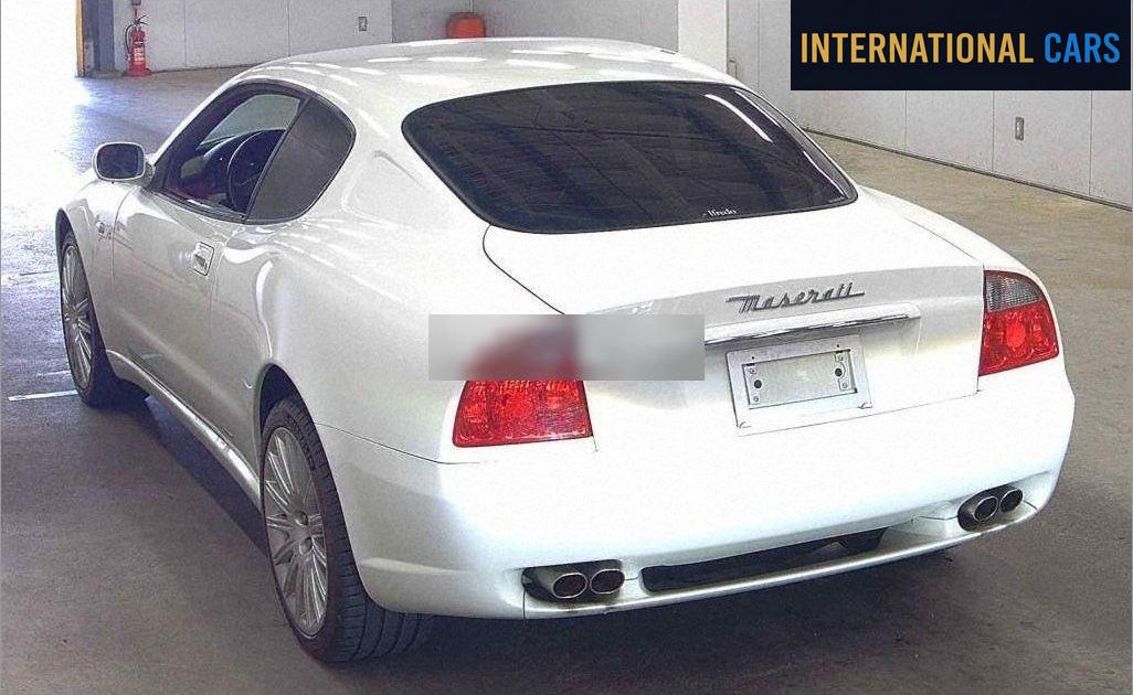 MASERATI COUPE CAMBIOCORSA 2005 - photo 2 - Import Japon | International Cars