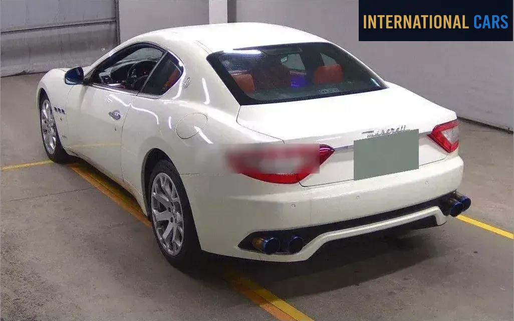 MASERATI GRANTURISMO BASE GRADE 2010 - photo 2 - Import Japon | International Cars