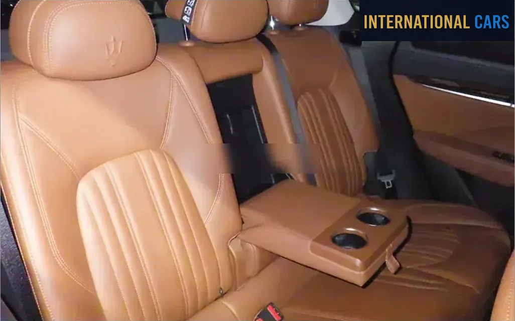 MASERATI LEVANTE 4WD BASE GRADE 2016 - photo 6 - Import Japon | International Cars