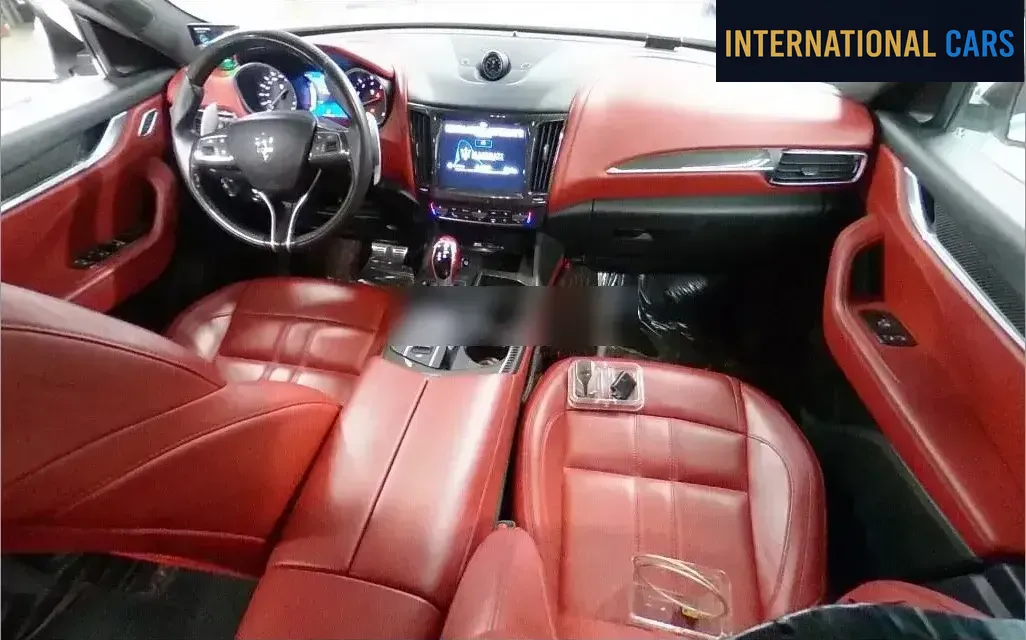 MASERATI LEVANTE 4WD S 2017 - photo 3 - Import Japon | International Cars