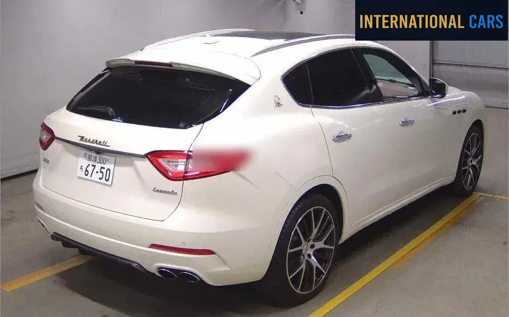 MASERATI LEVANTE 4WD S 2017 - photo 5 - Import Japon | International Cars