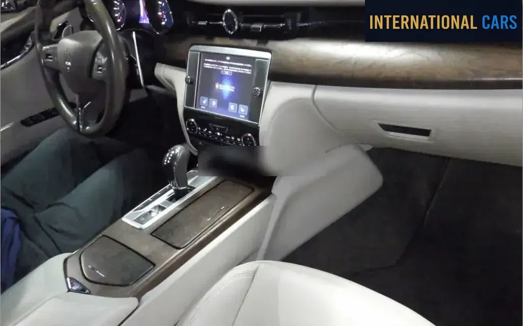MASERATI QUATTROPORTE 4WD S Q4 2013 - photo 3 - Import Japon | International Cars