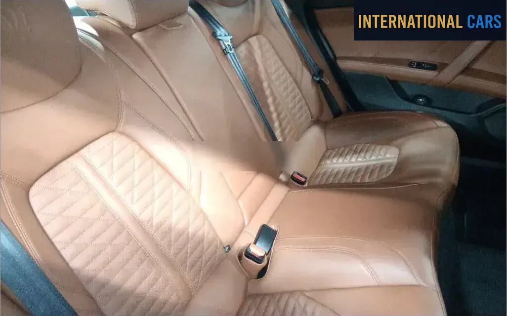 MASERATI QUATTROPORTE 4WD S Q4 GRANSPORT 2019 - photo 6 - Import Japon | International Cars