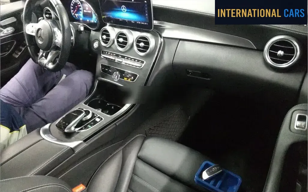 MERCEDES AMG C-CLASS 4D 4WD C43 4MATIC 2018 - photo 3 - Import Japon | International Cars