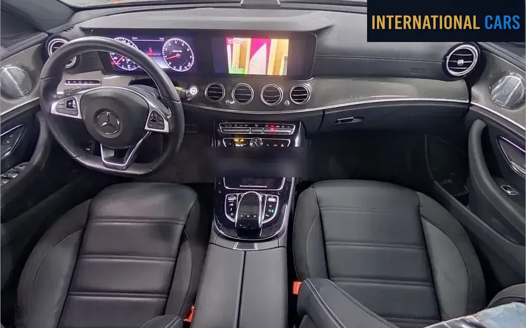MERCEDES AMG E-CLASS 4D 4WD E43 4MATIC 2017 - photo 3 - Import Japon | International Cars