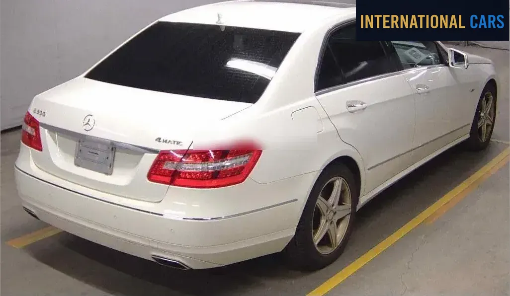 MERCEDES BENZ E-CLASS 4D 4WD E300 4MATIC BLUEEFFICIENCY AVANTGARDE 2012 - photo 5 - Import Japon | International Cars
