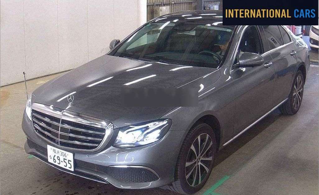 MERCEDES BENZ E-CLASS 4D 4WD E450 4MATIC EXCLUSIVE 2019 - photo 4 - Import Japon | International Cars