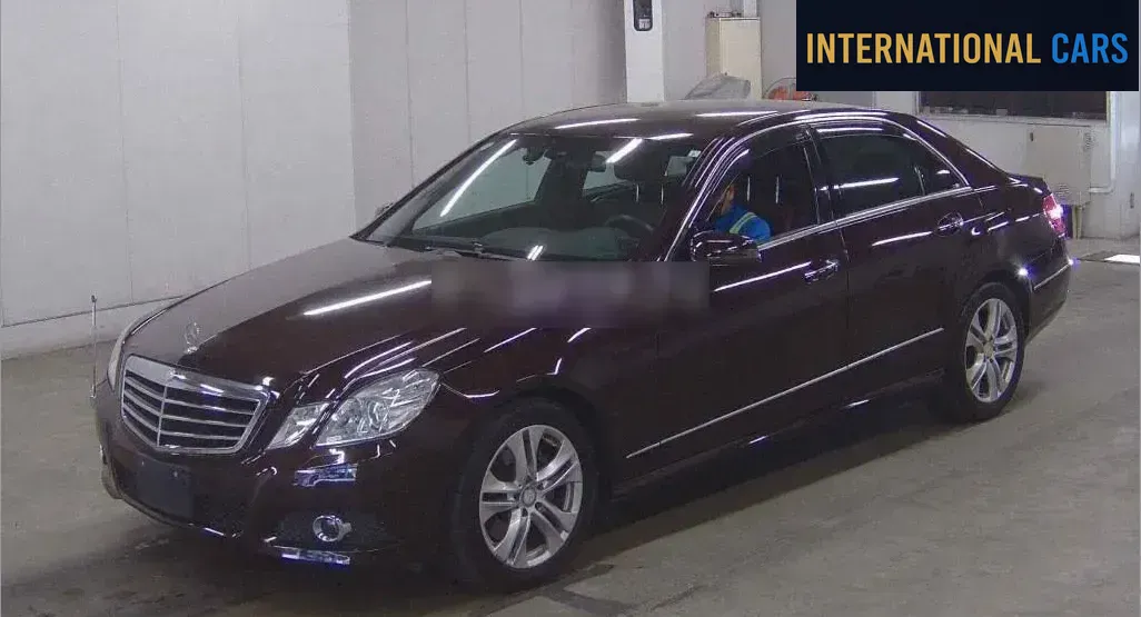 MERCEDES BENZ E-CLASS 4D E350 AVANTGARDE 2009 - photo 4 - Import Japon | International Cars