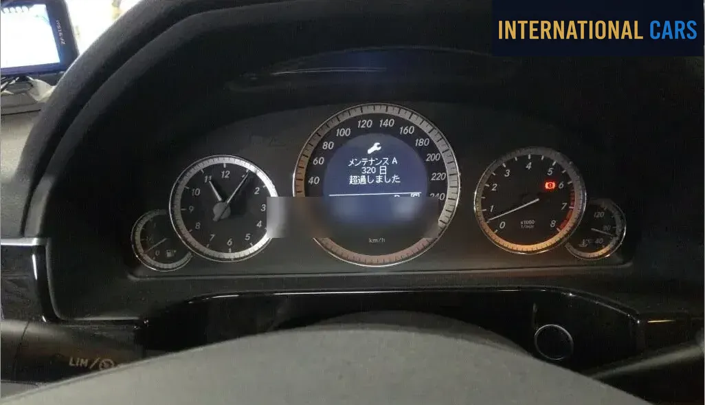 MERCEDES BENZ E-CLASS 4D E350 AVANTGARDE 2009 - photo 6 - Import Japon | International Cars