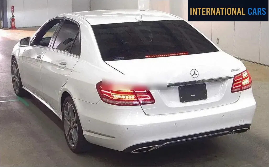 MERCEDES BENZ E-CLASS 4D E400 HYBRID AVANTGARDE 2014 - photo 2 - Import Japon | International Cars