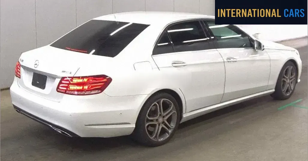 MERCEDES BENZ E-CLASS 4D E400 HYBRID AVANTGARDE 2014 - photo 5 - Import Japon | International Cars