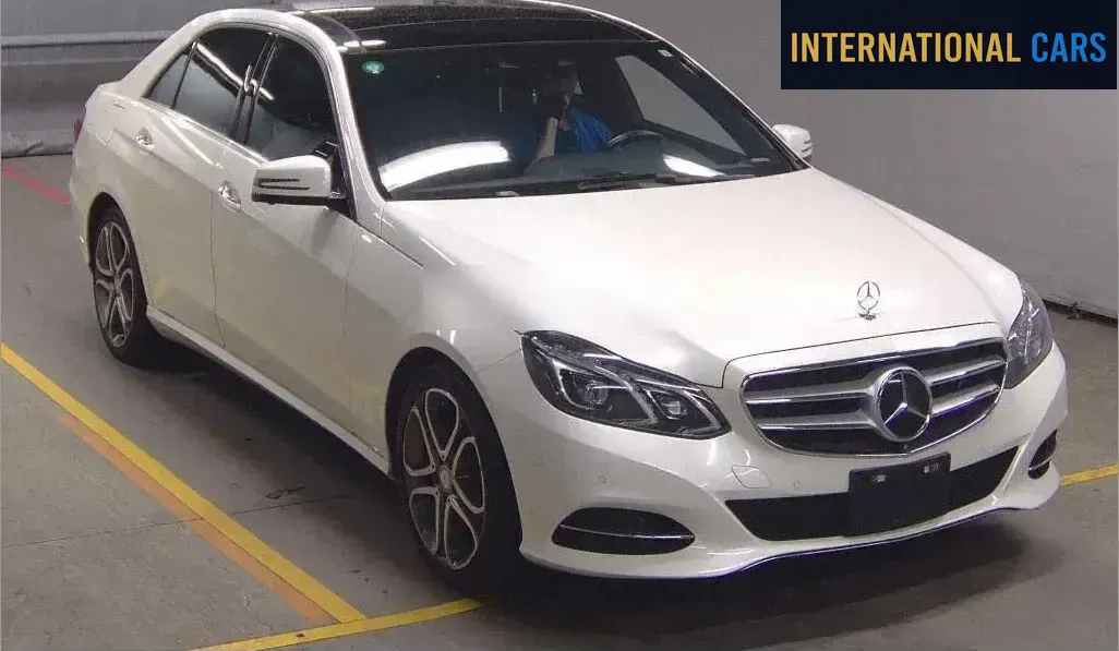 MERCEDES E-Classe 4p. E400 HYBRID AVANTGARDE 2015