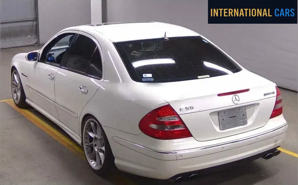 MERCEDES BENZ E-CLASS 4D E55 AMG 2003 - photo 2 - Import Japon | International Cars
