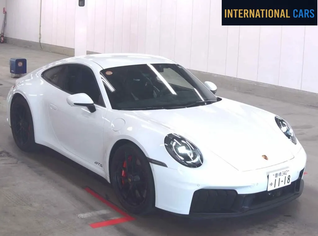 PORSCHE 911 911 CARRERA GTS 2025
