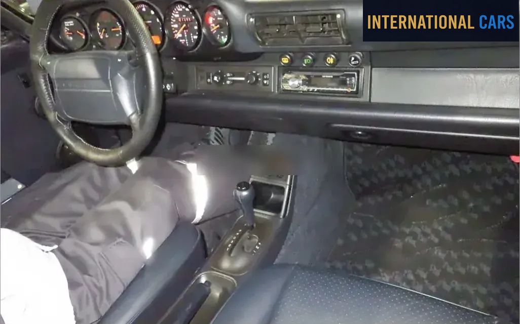 PORSCHE 911 CP 911 CARRERA 2 1992 - photo 3 - Import Japon | International Cars