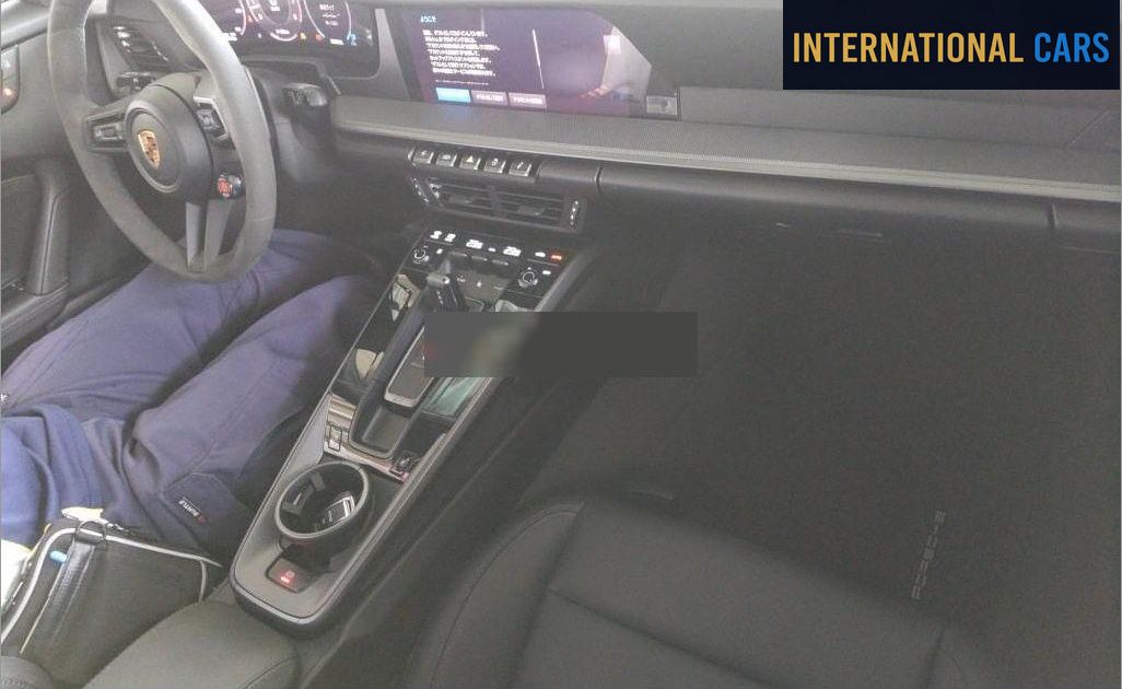 PORSCHE 911 CP 911 CARRERA SPORT CHRONO PACKAGE 2025 - photo 3 - Import Japon | International Cars