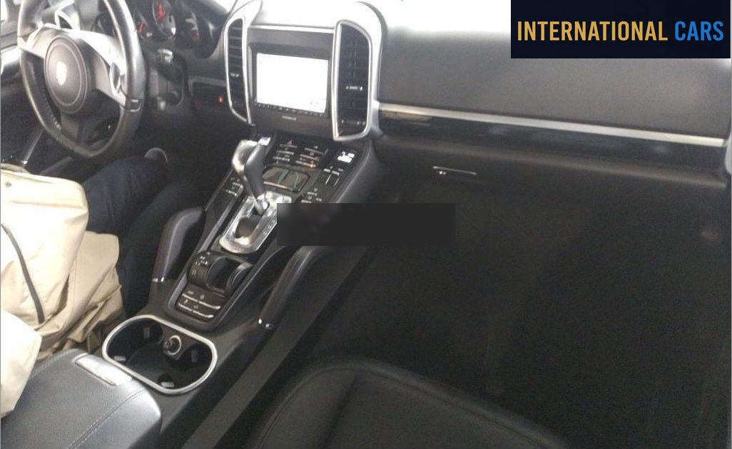 PORSCHE CAYENNE 4WD S 2010 - photo 3 - Import Japon | International Cars