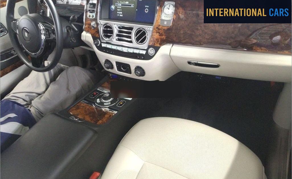 ROLLS-ROYCE GHOST 2010 - photo 3 - Import Japon | International Cars