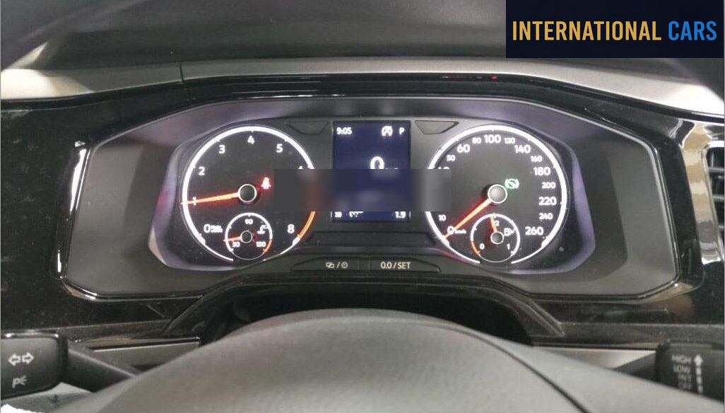 VOLKSWAGEN POLO 5D TSI COMFORT LINE 2018 - photo 6 - Import Japon | International Cars