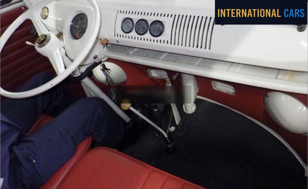 VOLKSWAGEN TYPE Ⅱ BASE GRADE 2003 - photo 3 - Import Japon | International Cars